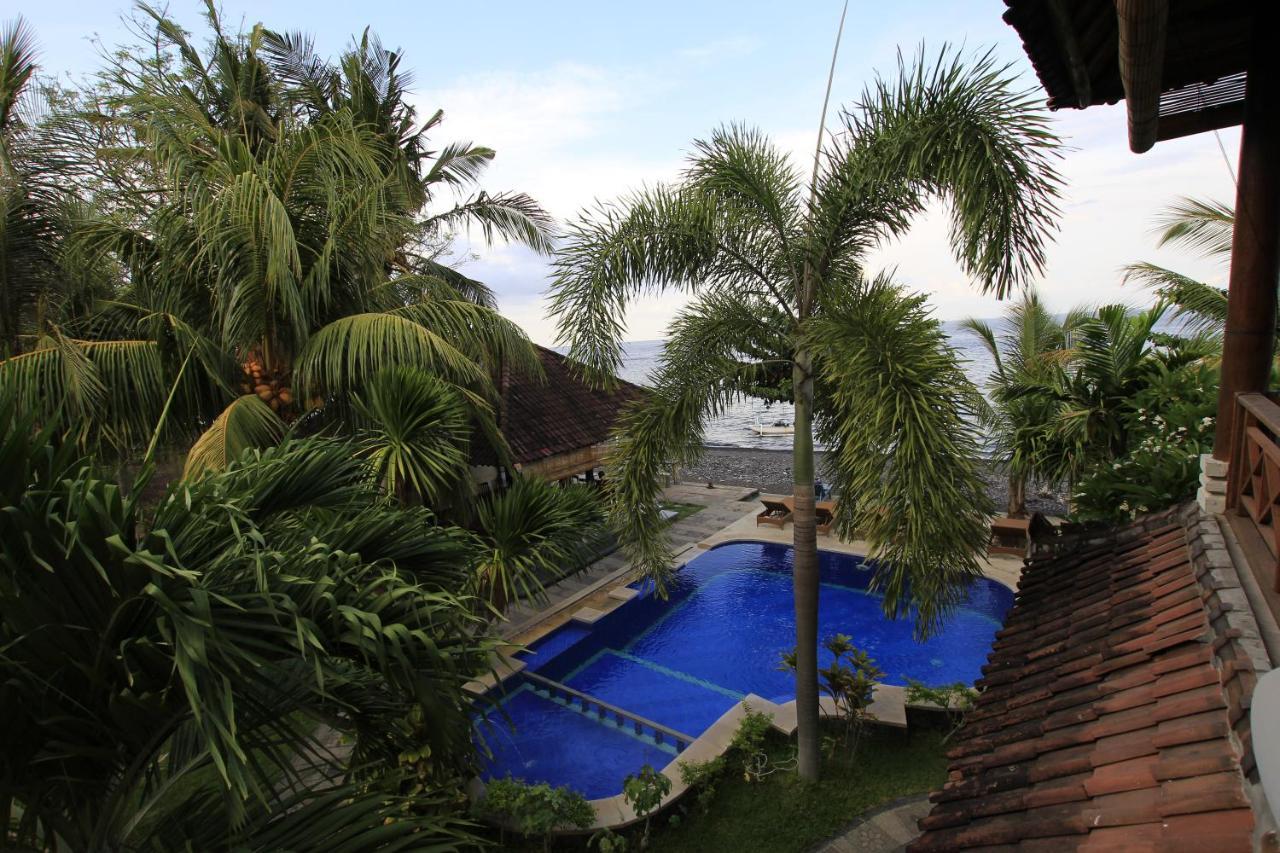 Ganesha Amed Hotell Rum bild