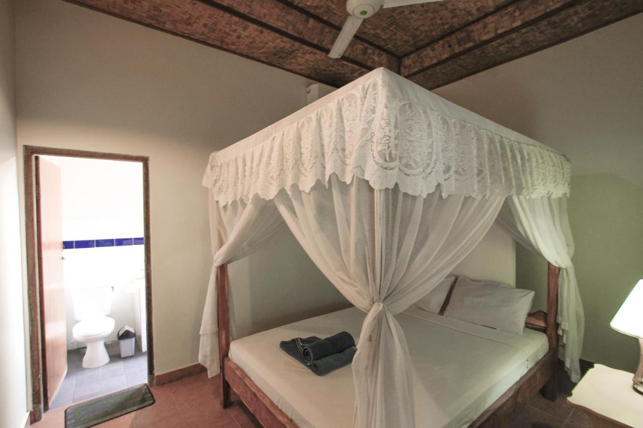 Ganesha Amed Hotell Exteriör bild