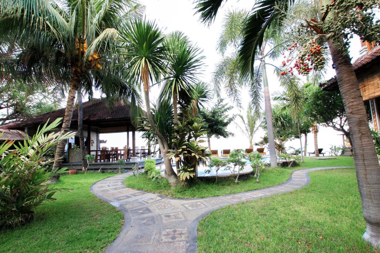 Ganesha Amed Hotell Exteriör bild