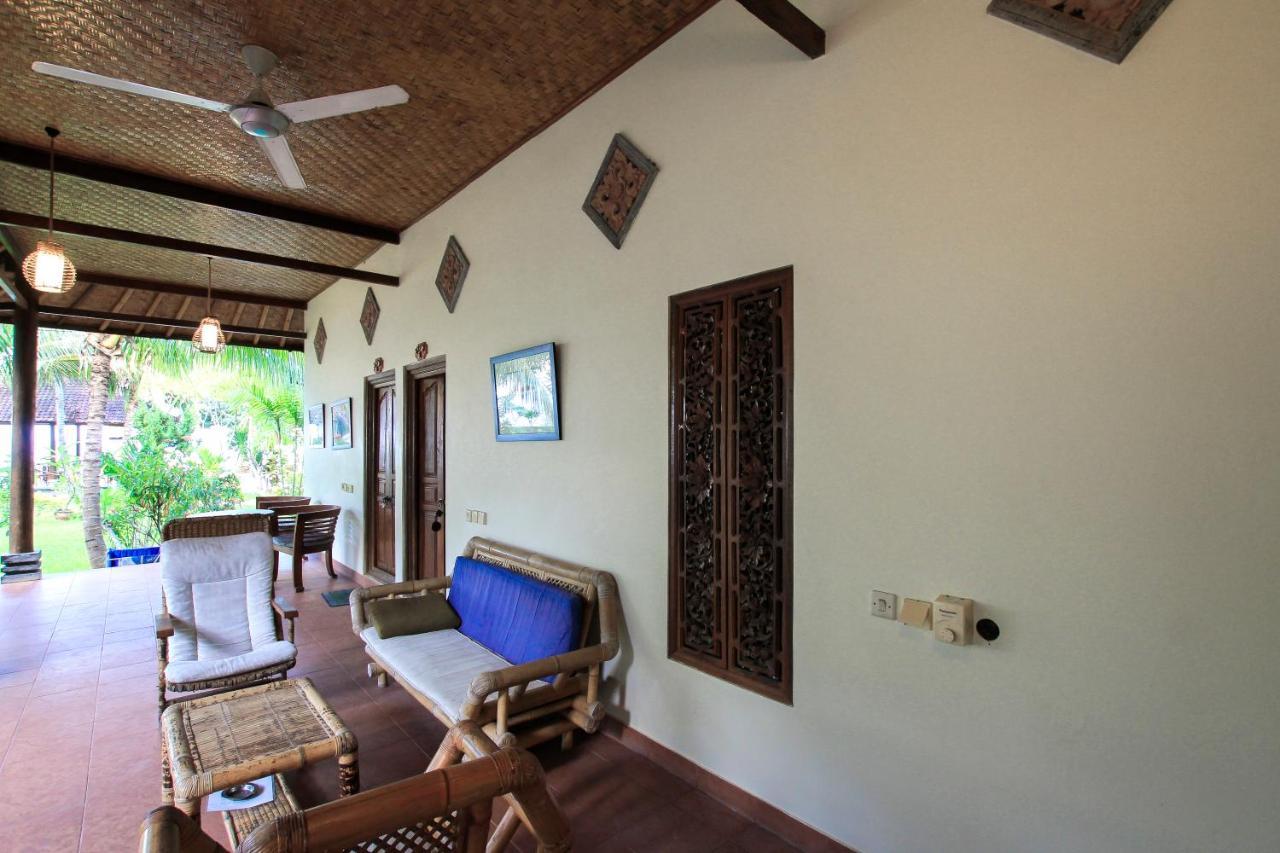 Ganesha Amed Hotell Exteriör bild