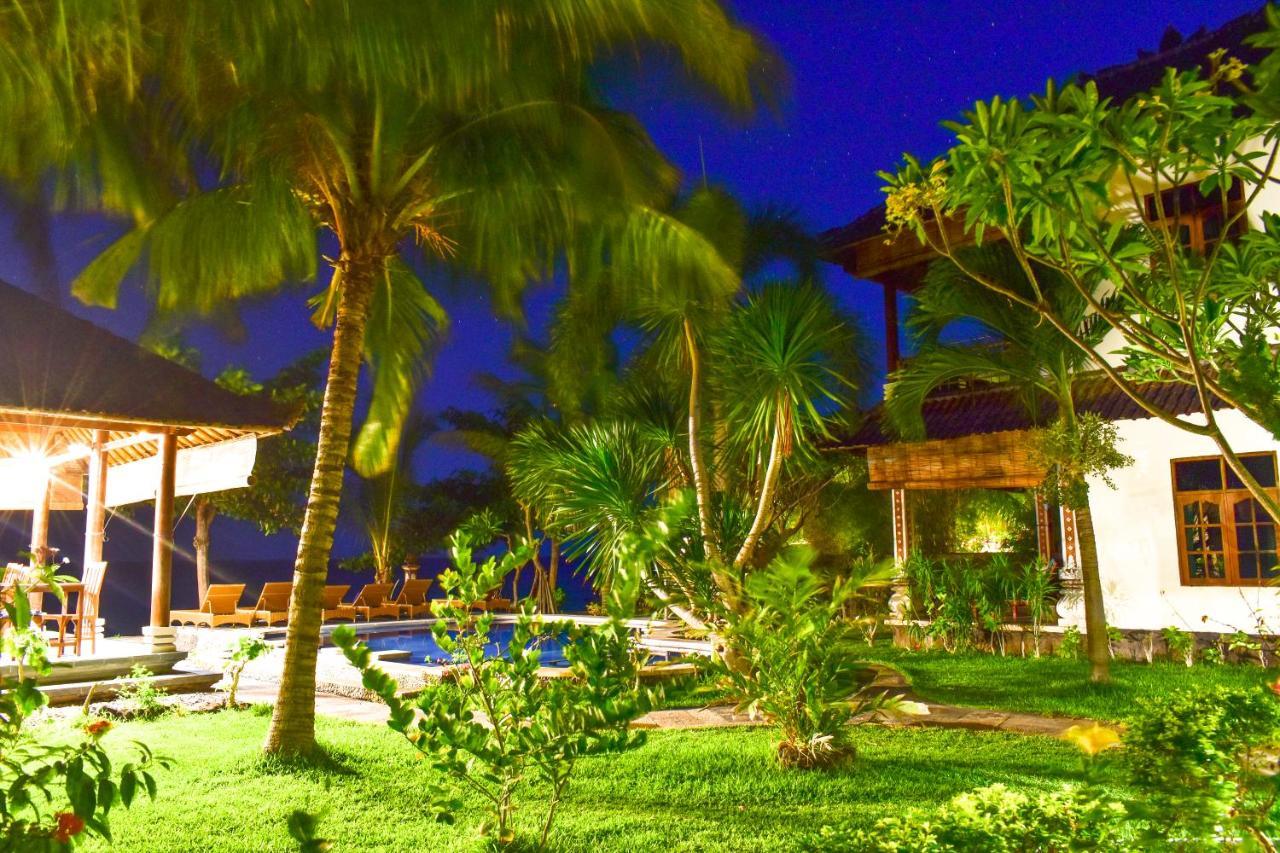 Ganesha Amed Hotell Exteriör bild