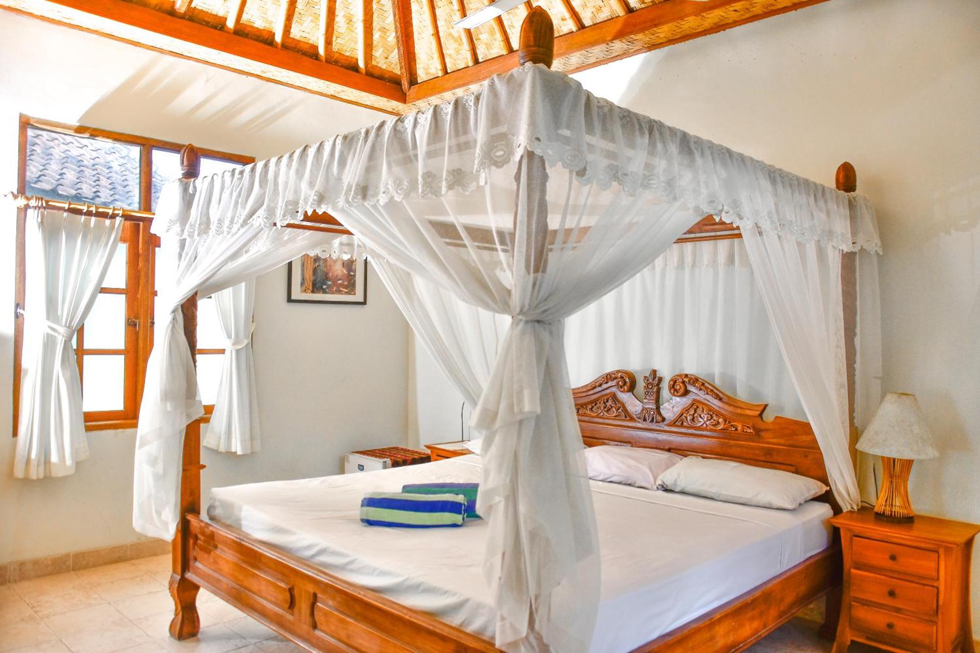 Ganesha Amed Hotell Rum bild